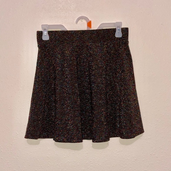 WORN ONCE Forever 21 Mini Skirt ✨ - Picture 2 of 3